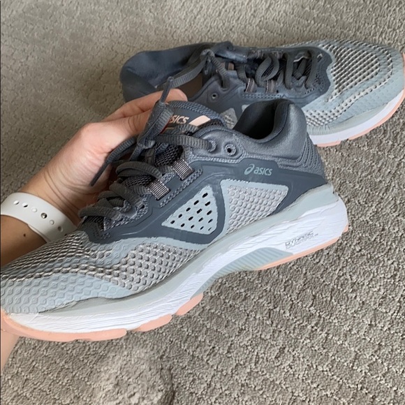 ASICS Running - Picture 4 of 6